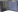 青