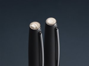 Csíkos flintás tollkészlet 1284036